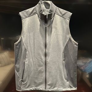 Men’s Vineyard Vines Gray Performance Vest
